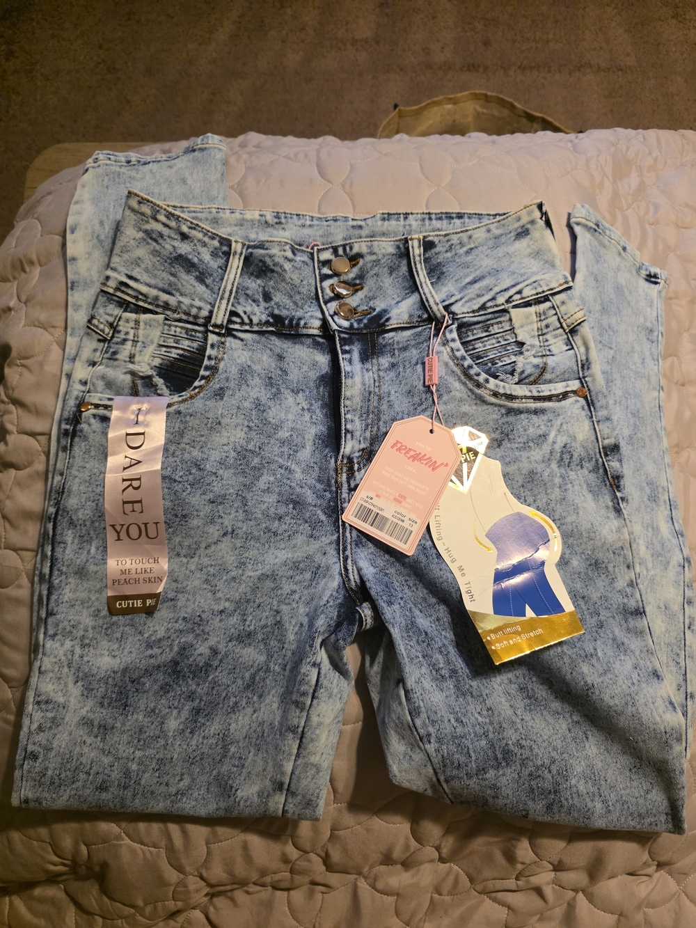 Women's High-Waist Light Blue Acid Wash Jeans
